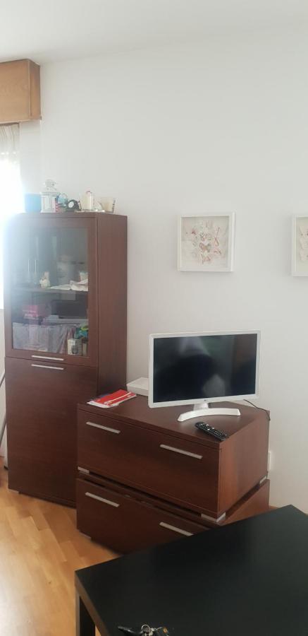 Ferienwohnung Piso Con Piscina En Sada Exterior foto