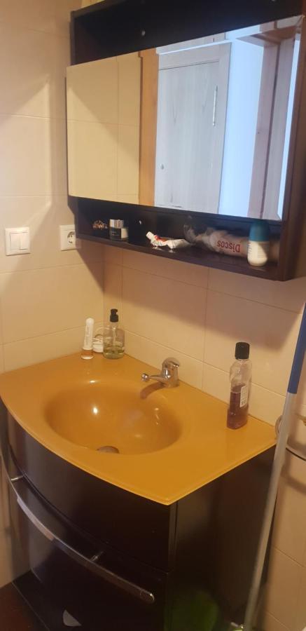 Ferienwohnung Piso Con Piscina En Sada Exterior foto